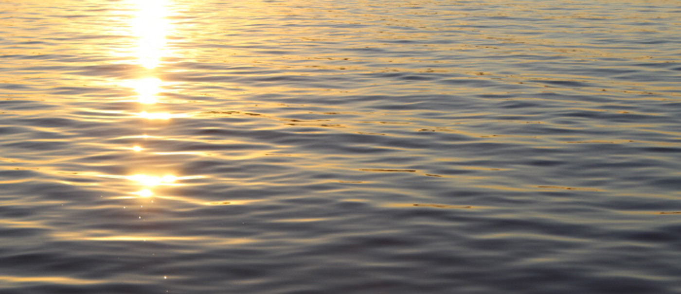 seaforth-boat-rentals-burial-at-sea-img2