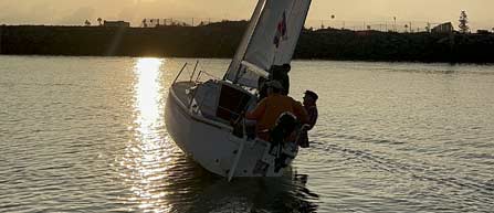 seaforth-boat-rentals-capri22-rental-img3