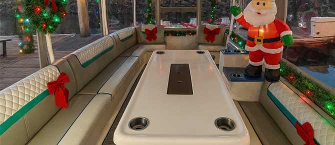 seaforth-boat-rentals-santa-sleigh-sunset-cruise-img1small