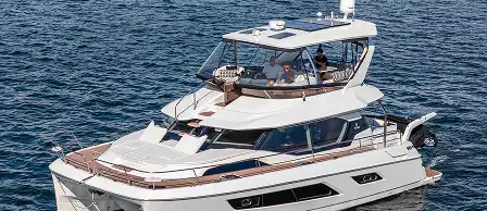 LUXURY POWER CATAMARAN EXPERIENCE - 1